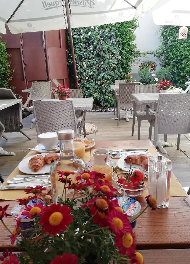 Residenza Hotel Cimabue Florencia 3*,  Italia